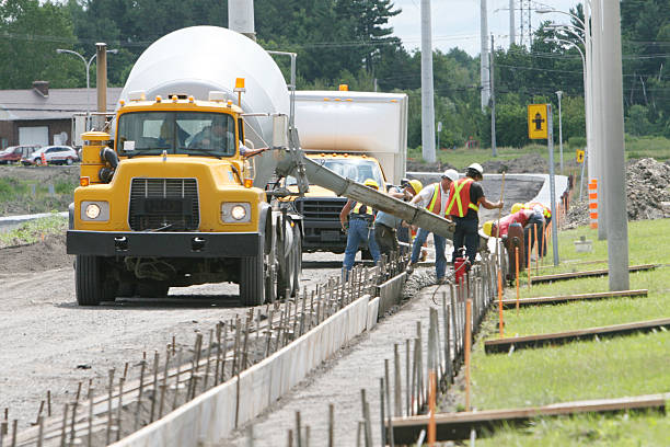 Best Concrete Walkway Installation  in Ukiah, CA